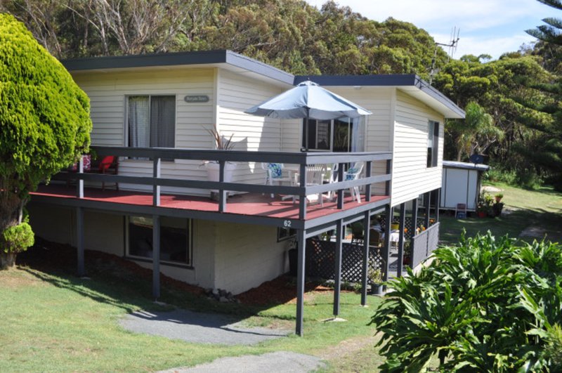 Photo - 62 Kinka Road, Seal Rocks NSW 2423 - Image 4