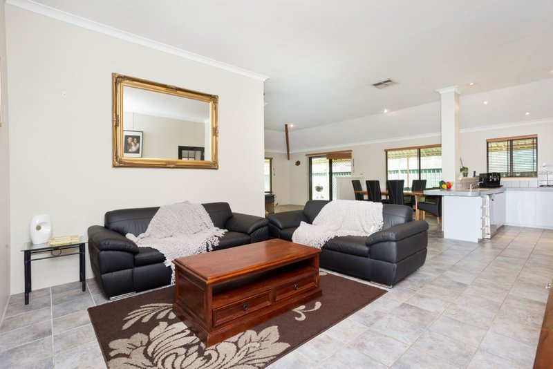 62 La Fayette Boulevard, Bibra Lake WA 6163