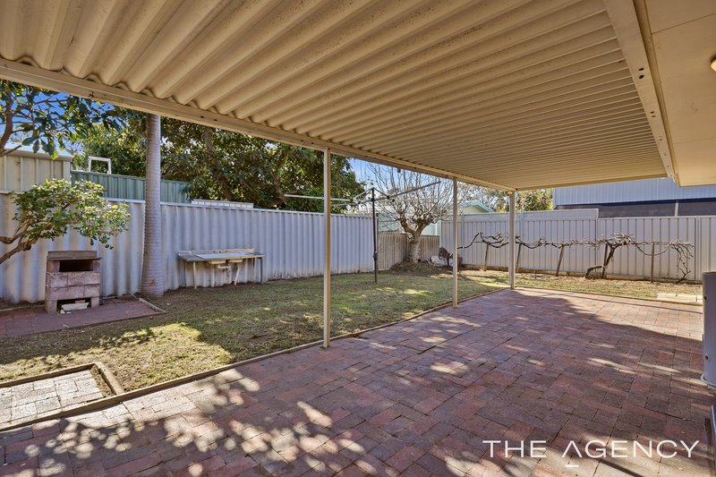 Photo - 62 Leighton Road, Halls Head WA 6210 - Image 16