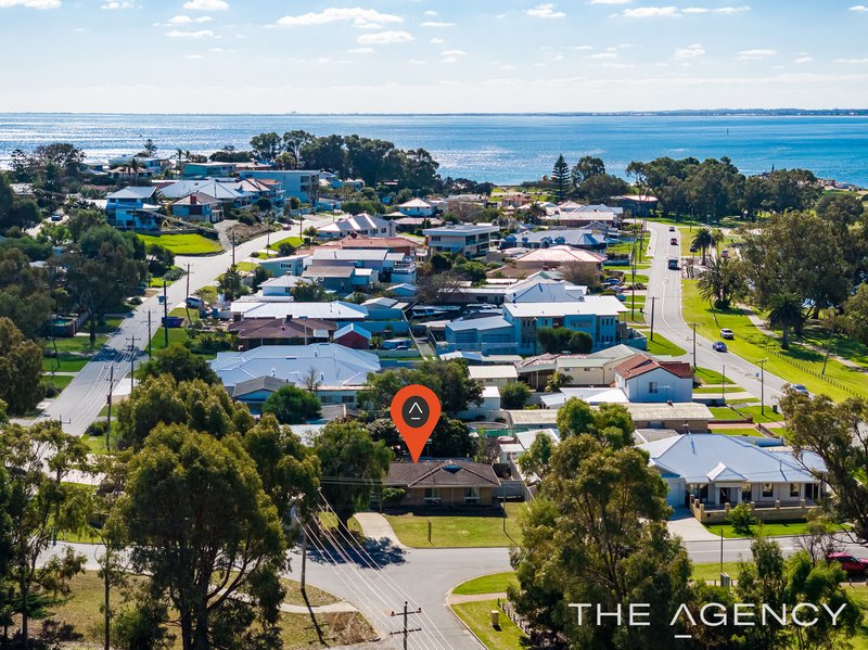 Photo - 62 Leighton Road, Halls Head WA 6210 - Image 22