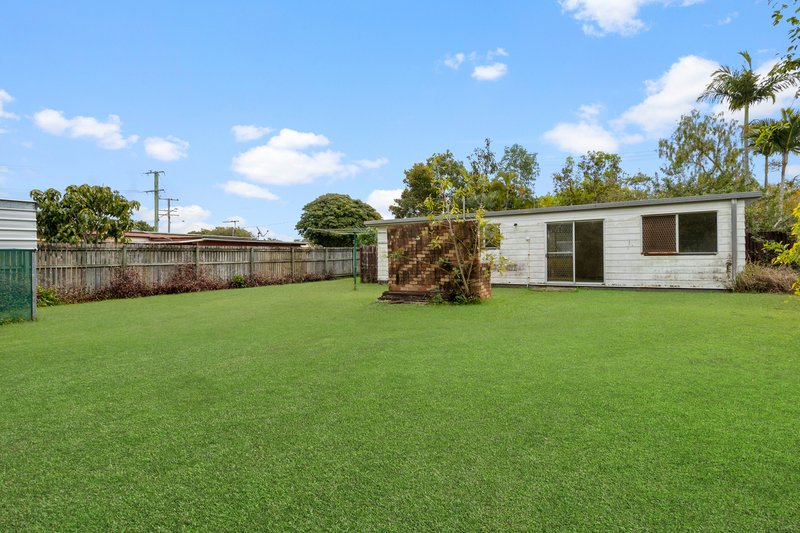 Photo - 62 Leonie St , Deception Bay QLD 4508 - Image 3