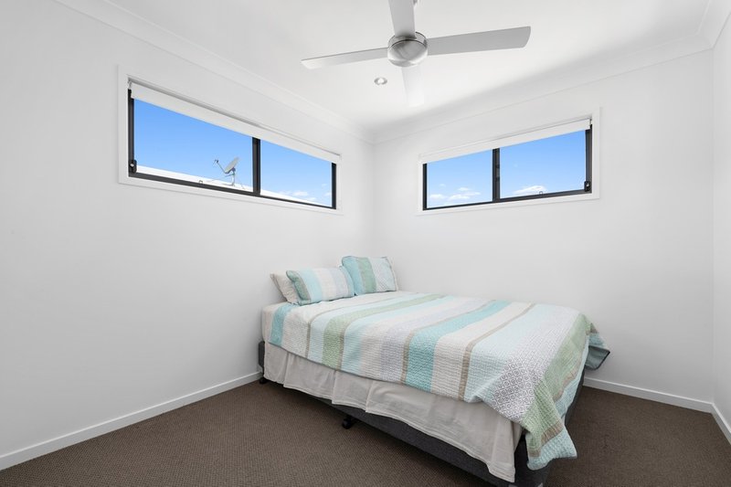 Photo - 62 Lighthouse Circuit, Birtinya QLD 4575 - Image 10