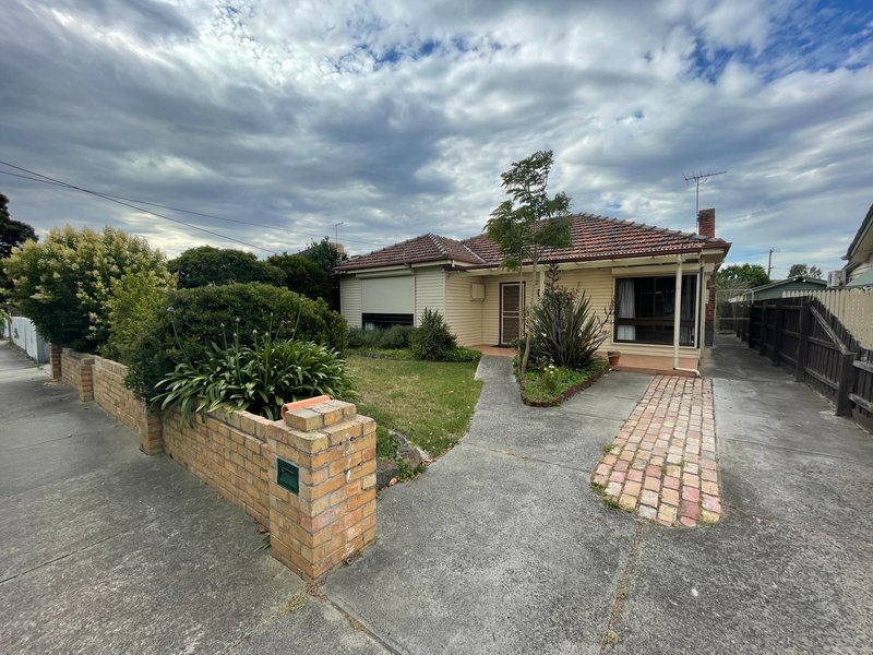 62 Lloyd Avenue, Reservoir VIC 3073