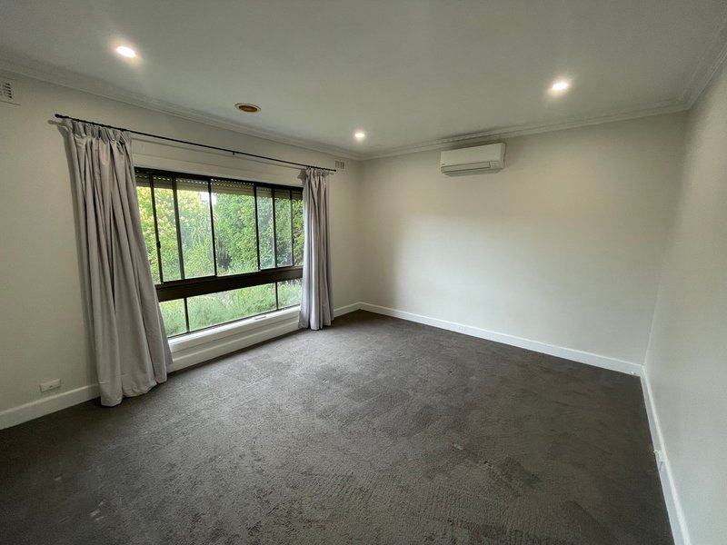 Photo - 62 Lloyd Avenue, Reservoir VIC 3073 - Image 4