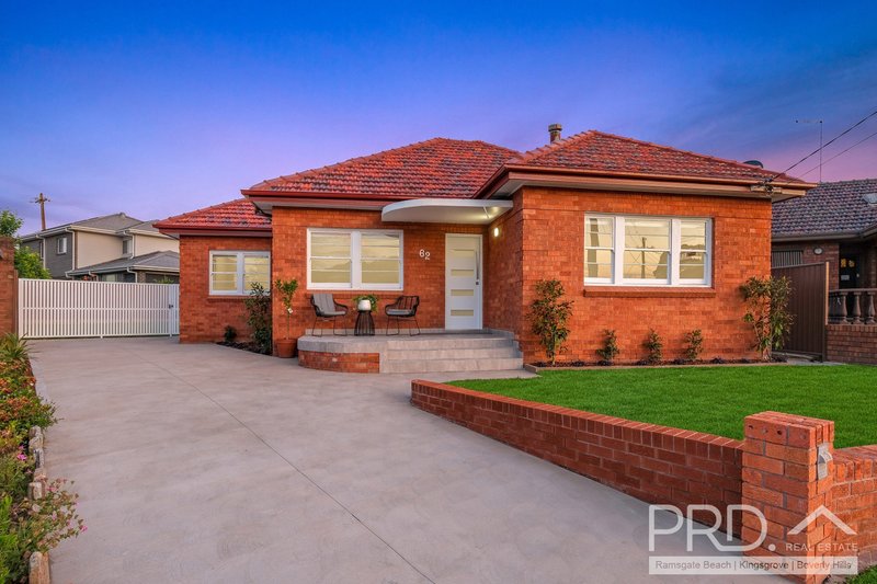 Photo - 62 Macdonald Crescent, Bexley North NSW 2207 - Image 2