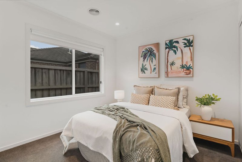 Photo - 62 Marriott Drive, Mount Martha VIC 3934 - Image 10