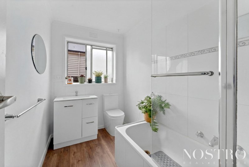 Photo - 62 Mcpherson Street, Essendon VIC 3040 - Image 16