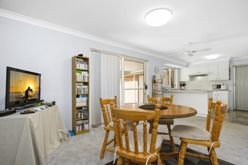 Photo - 62 Melaleuca Crescent, Catalina NSW 2536 - Image 7