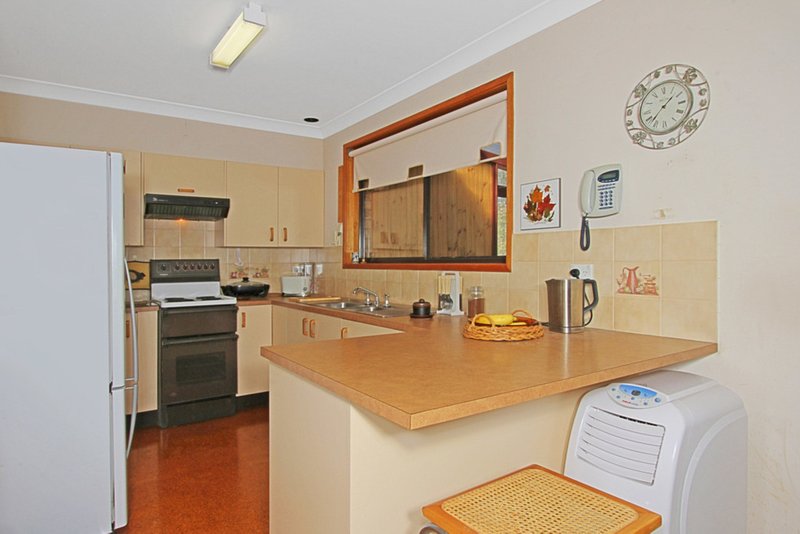 Photo - 62 Moorong Cres , Malua Bay NSW 2536 - Image 4