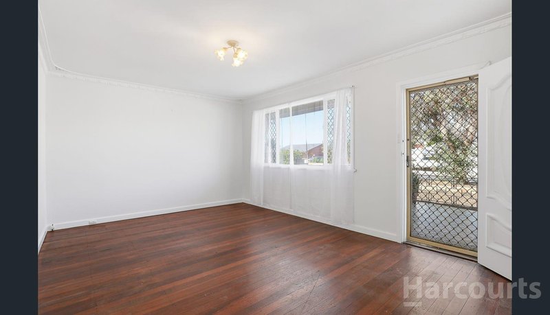 Photo - 62 Morfitt Street, Mandurah WA 6210 - Image 4