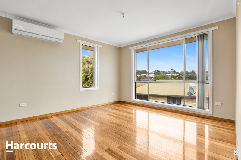 Photo - 62 Morris Avenue, Devonport TAS 7310 - Image 5