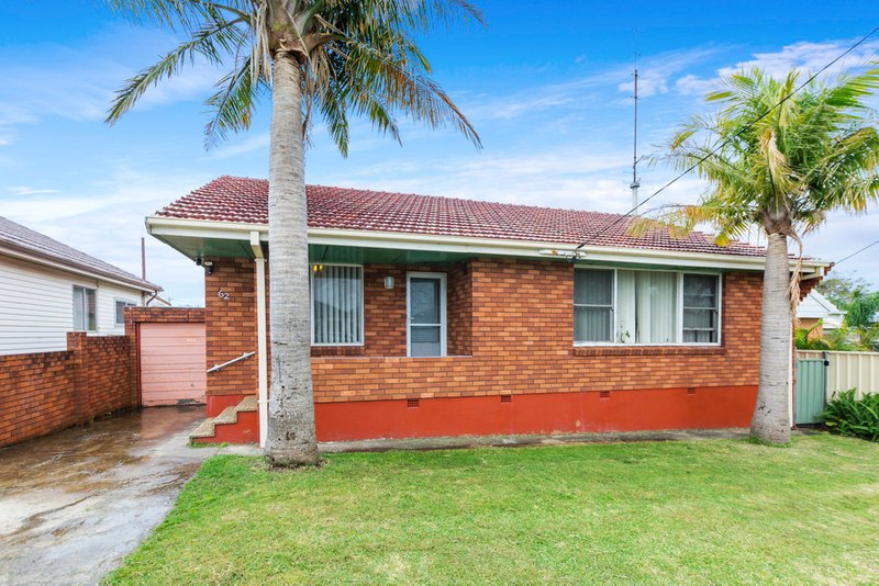 62 Murranar Rd , Towradgi NSW 2518