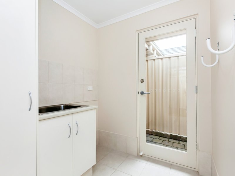 Photo - 62 Nash Lane, Morphett Vale SA 5162 - Image 10