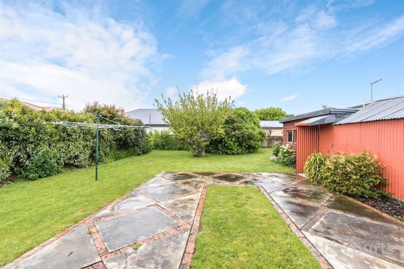 Photo - 62 Nicholls Street, Devonport TAS 7310 - Image 12