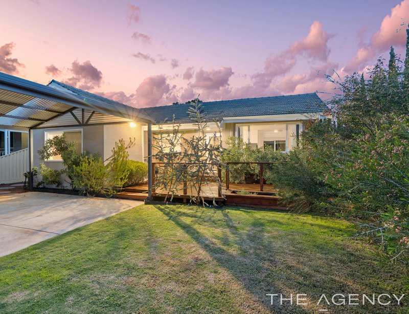 Photo - 62 Pearl Road, Cloverdale WA 6105 - Image 2