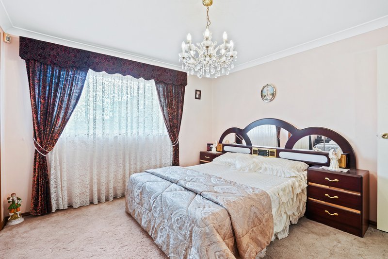 Photo - 62 Quakers Hill Parkway, Quakers Hill NSW 2763 - Image 6