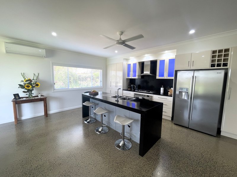 Photo - 62 Rae Road, Griffith NSW 2680 - Image 13