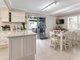 Photo - 62 Raff Avenue, Holland Park QLD 4121 - Image 3