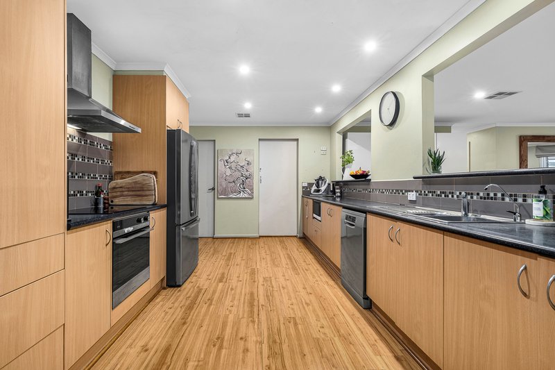 Photo - 62 Railway Road, Tyabb VIC 3913 - Image 5
