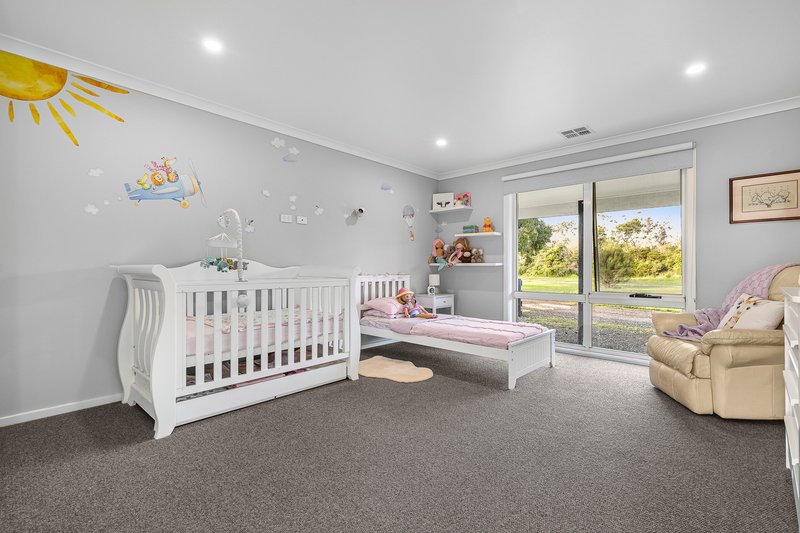 Photo - 62 Railway Road, Tyabb VIC 3913 - Image 7