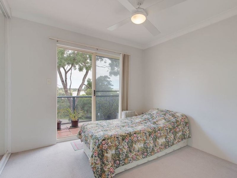 Photo - 6/2 Railway Street, Baulkham Hills NSW 2153 - Image 4