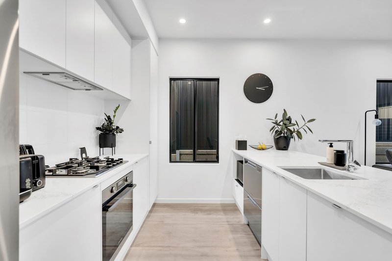 Photo - 62 Rawlings Road, Modbury North SA 5092 - Image 6