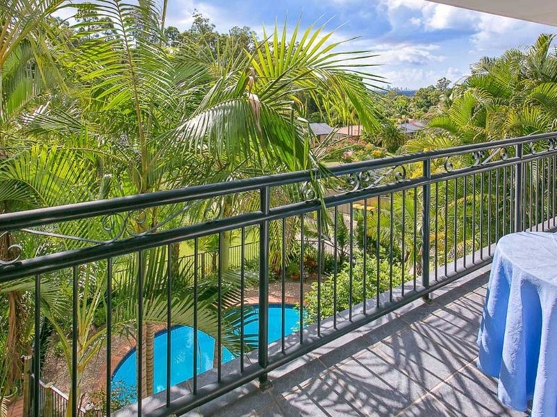 Photo - 62 Renfrew Dr , Highland Park QLD 4211 - Image 13