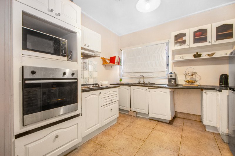 Photo - 62 Robertson St , Port Kembla NSW 2505 - Image 5