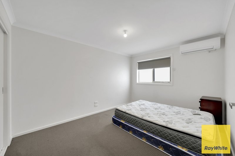 Photo - 6/2 Rockgarden Drive, Truganina VIC 3029 - Image 8