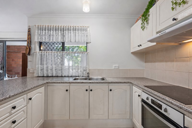 Photo - 6/2 Rogers Crescent, Caboolture QLD 4510 - Image 7