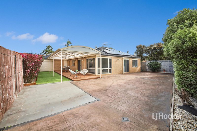 Photo - 62 Shaftsbury Boulevard, Point Cook VIC 3030 - Image 21