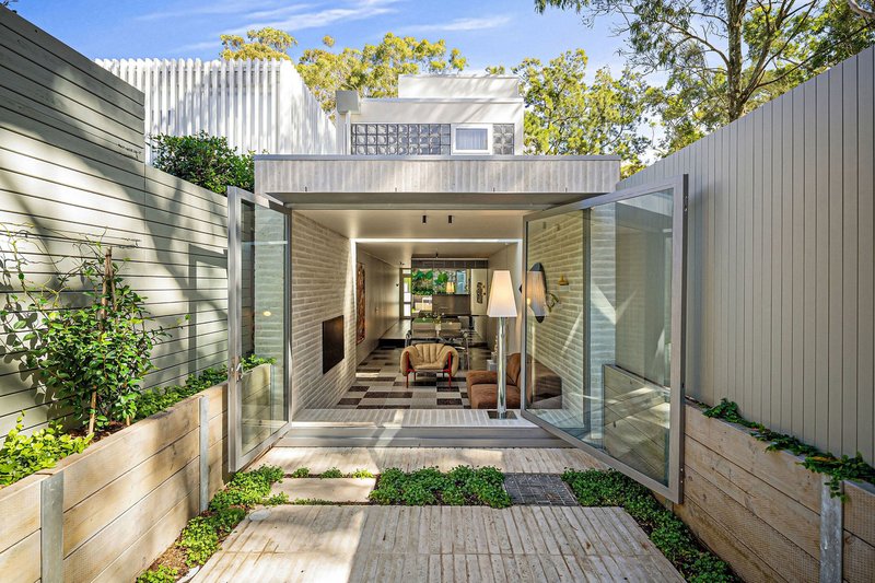 Photo - 62 St James Road, Bondi Junction NSW 2022 - Image 1