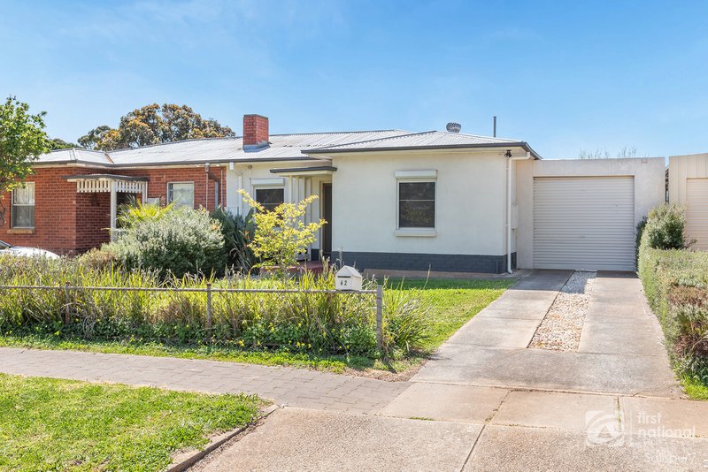 Photo - 62 Stakes Crescent, Elizabeth Downs SA 5113 - Image 2