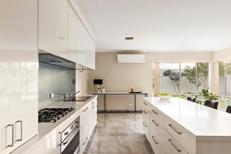 Photo - 62 Stanford Close, Fawkner VIC 3060 - Image 13