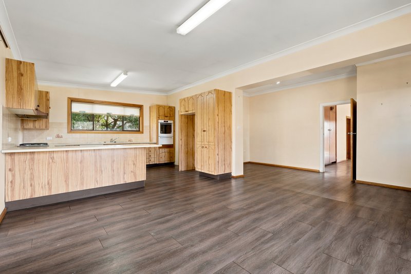 Photo - 62 Stewart Street, Bathurst NSW 2795 - Image 5
