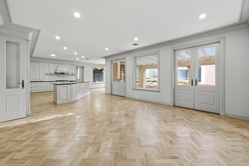 Photo - 62 Strathfield Parade, Croydon VIC 3136 - Image 9