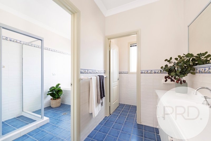 Photo - 62 Sugarloaf Circle, Palmerston ACT 2913 - Image 22