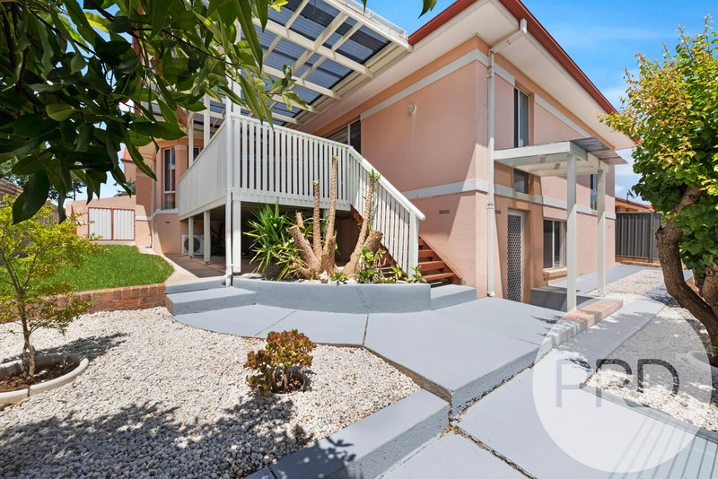 Photo - 62 Sugarloaf Circle, Palmerston ACT 2913 - Image 24