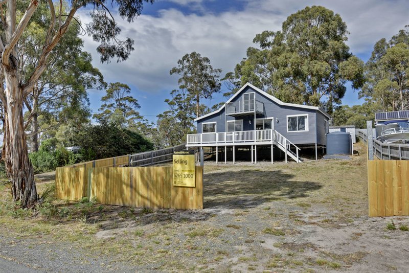 Photo - 62 Susans Bay Road, Primrose Sands TAS 7173 - Image 2