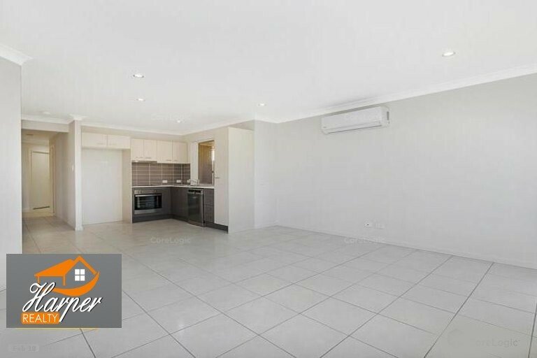 Photo - 62 Synergy Dr , Coomera QLD 4209 - Image 2