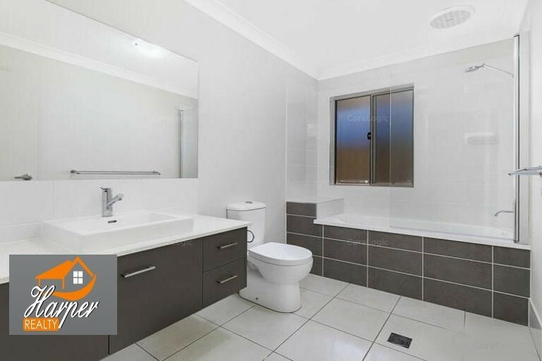 Photo - 62 Synergy Dr , Coomera QLD 4209 - Image 6