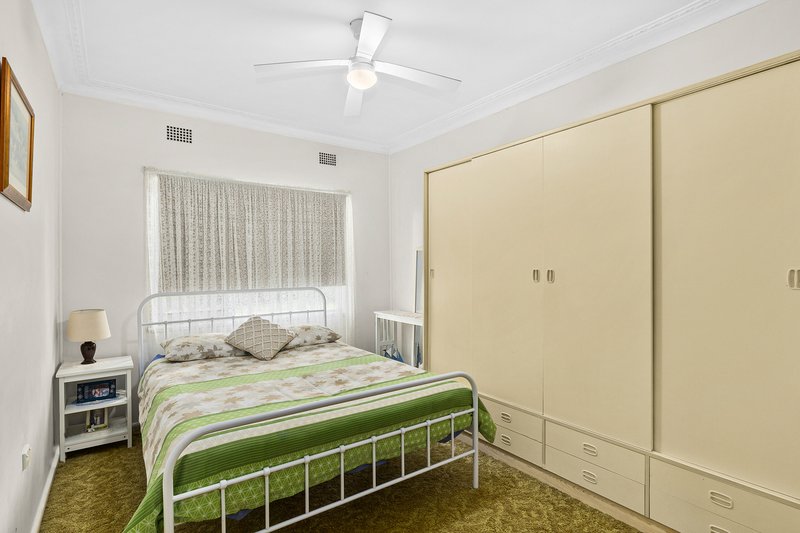 Photo - 62 Taylor Road, Albion Park NSW 2527 - Image 5