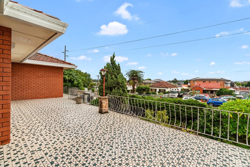 Photo - 62 The Boulevarde , Fairfield NSW 2165 - Image 4
