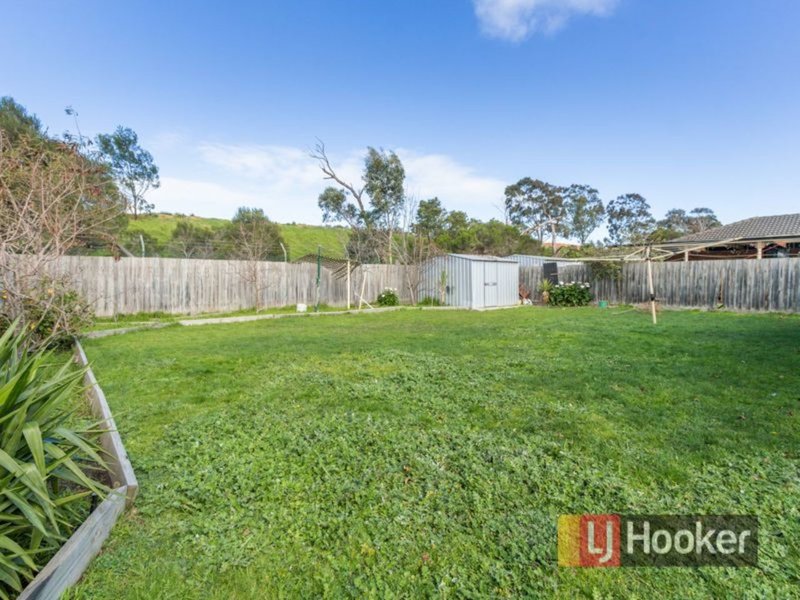 Photo - 62 The Parkway, Hampton Park VIC 3976 - Image 12