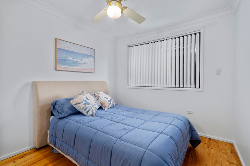 Photo - 62 Trobriand Crescent, Glenfield NSW 2167 - Image 16