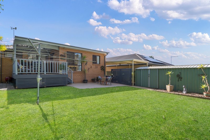 Photo - 62 Trobriand Crescent, Glenfield NSW 2167 - Image 25