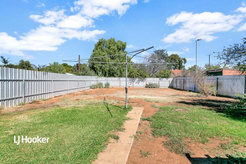 Photo - 62 Underdown Road, Elizabeth South SA 5112 - Image 8