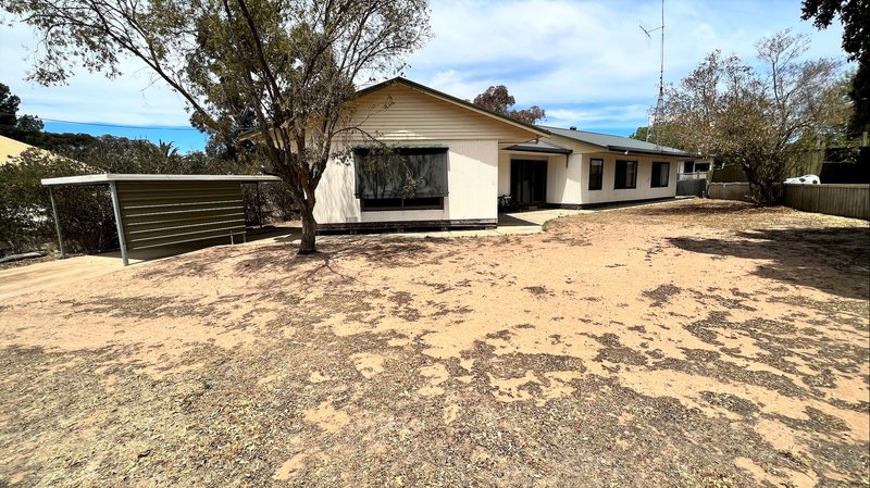 Photo - 62 Vardon Terrace, Lameroo SA 5302 - Image 2