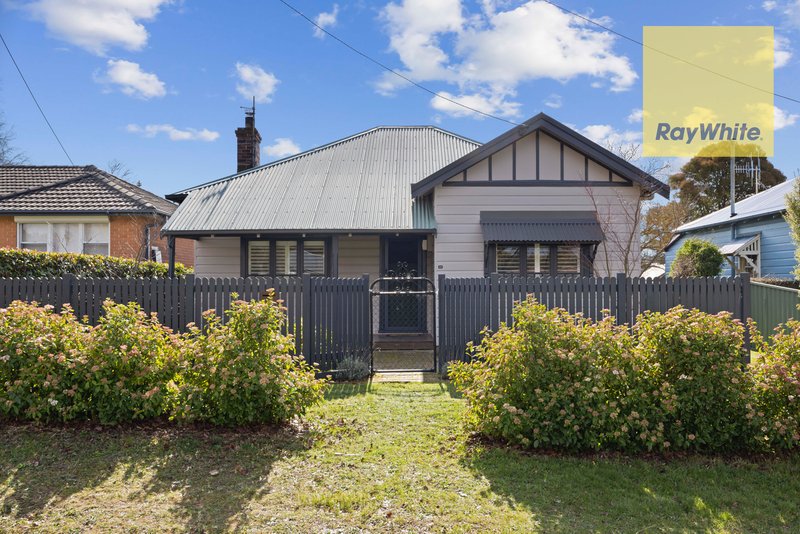 62 Wade Street, Crookwell NSW 2583