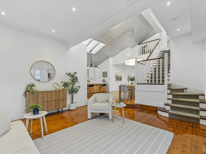 Photo - 62 Watt Street, South Kingsville VIC 3015 - Image 2